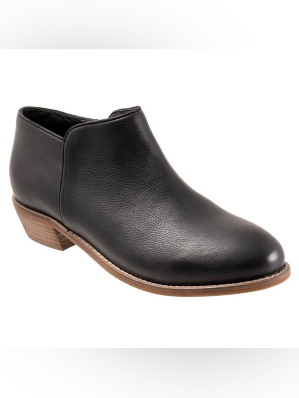 SoftWalk Women’s Rocklin Booties
